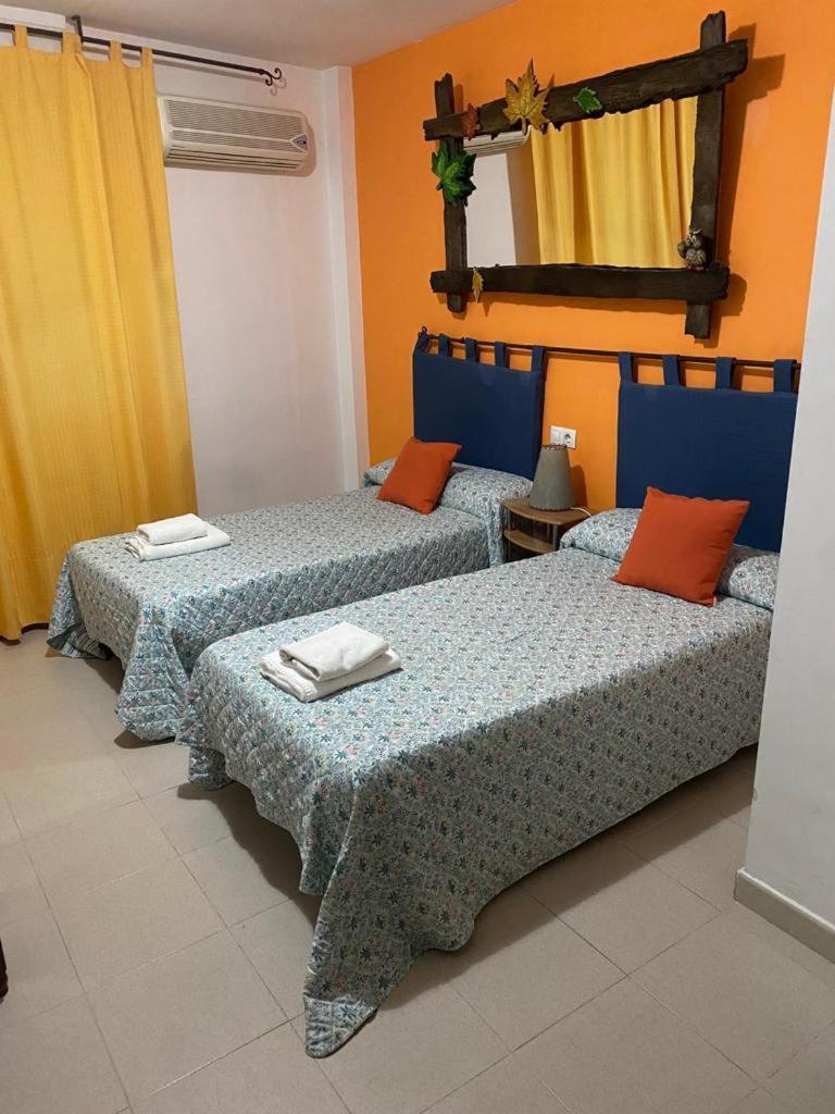 Hostal Y Apartamentos La Vereda Ruidera Quarto foto